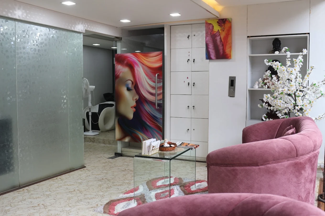 Lounge & Hair Mural